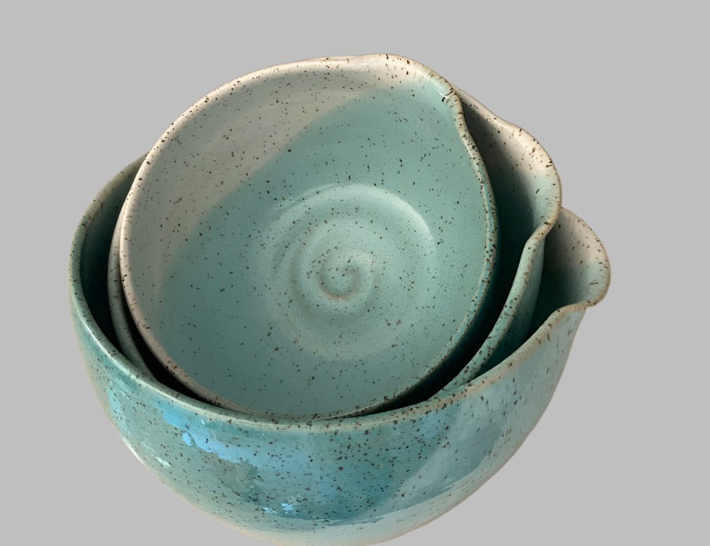 Nesting Bowls