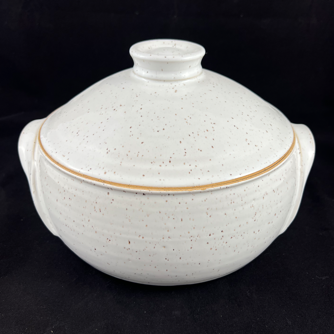 Lidded Casserole Pot